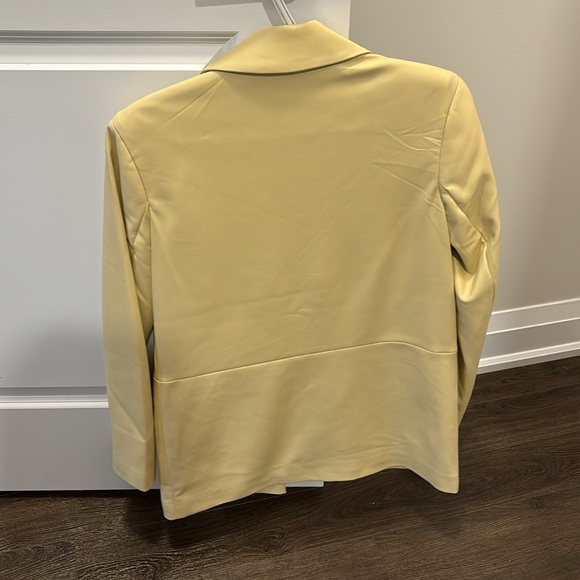 Abercrombie Pale Yellow Leather Blazer XS - Picture 2 of 2